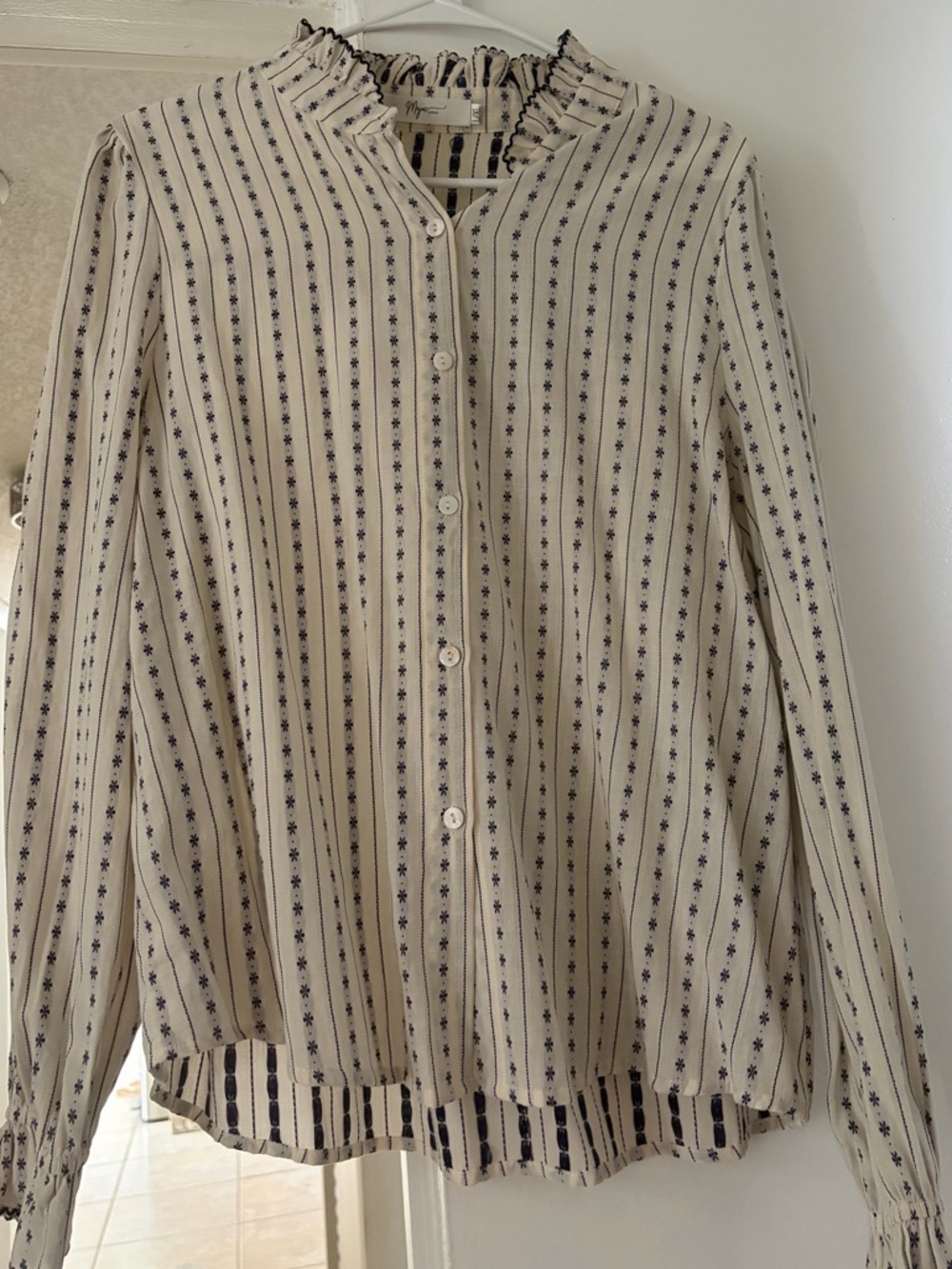 Major studio blouse